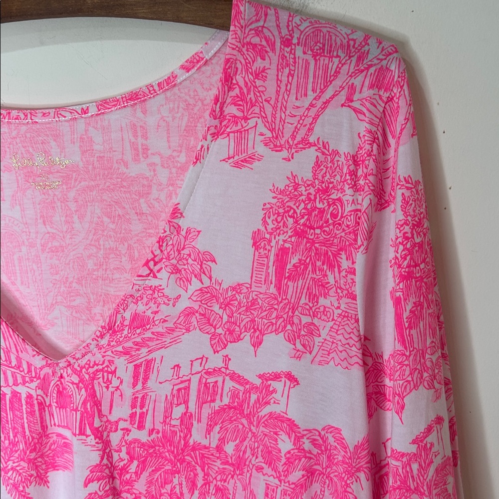 Lilly Pulitzer Pink and White V‑Neck Printed Bell‑Sleeve Dress - Picture 7 of 16